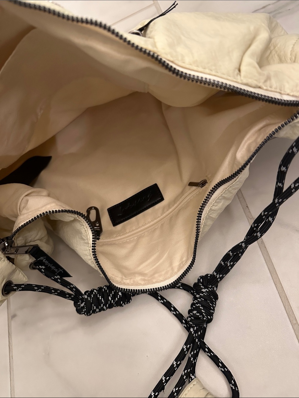 Free People FP Movement Happy Landing Sling Bag  BNWT 😍 - Picture 4 of 10